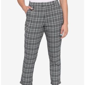 Hot Topic brand Grey Plaid Pants With Detachable Chain Size S left